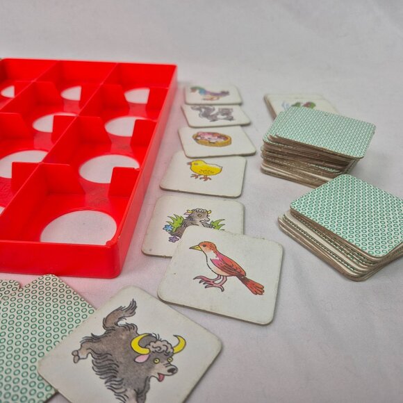 VINTAGE Memory Matching Tiles Game 1980's EXCELLENT CONDITION!!! - Picture 4 of 5